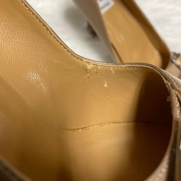 Bakers Gold Leather Josie Pointed Toe Heel Size 7 - Picture 10 of 10